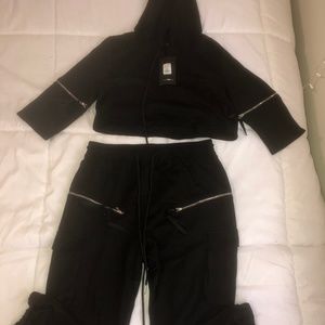 Two-Piece Black Sweatsuit - large